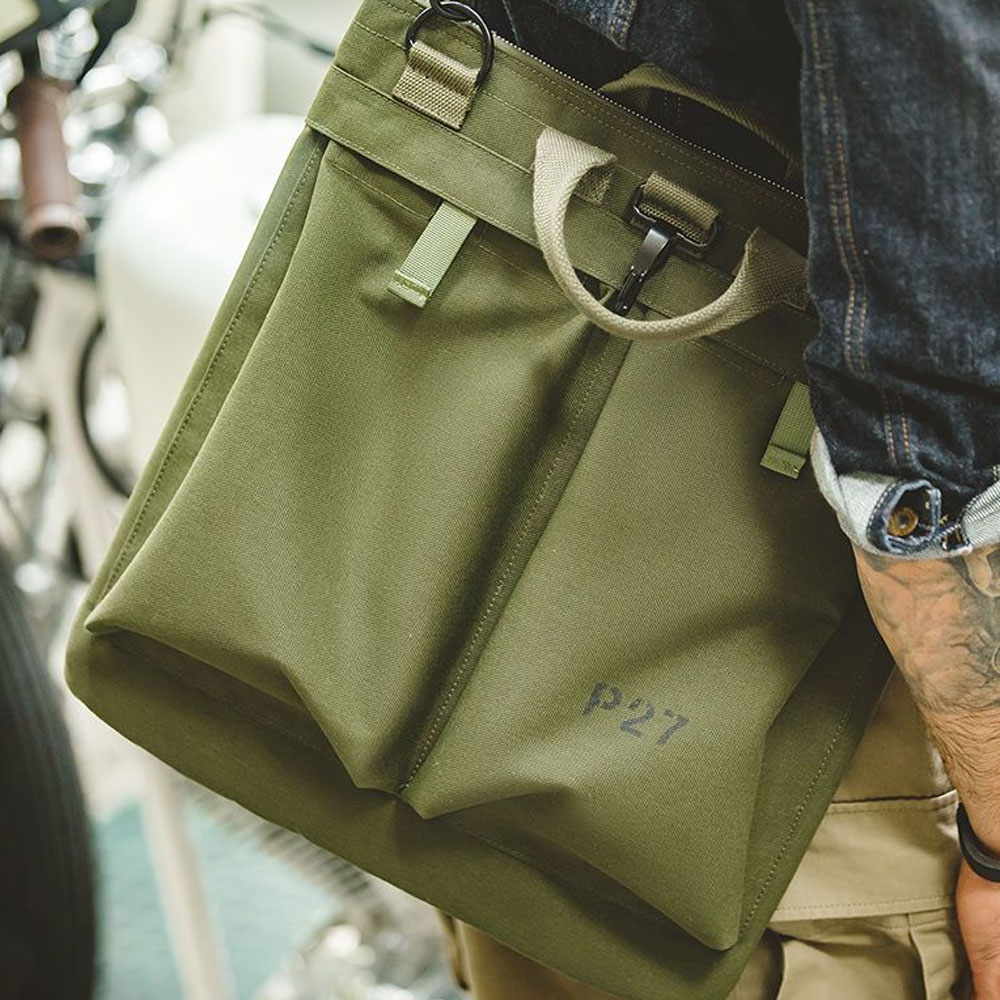 ワークウェア レトロ ヘルメット キャンバス クロスボディ  - Tablet Shoulder Bag のレビューと価格